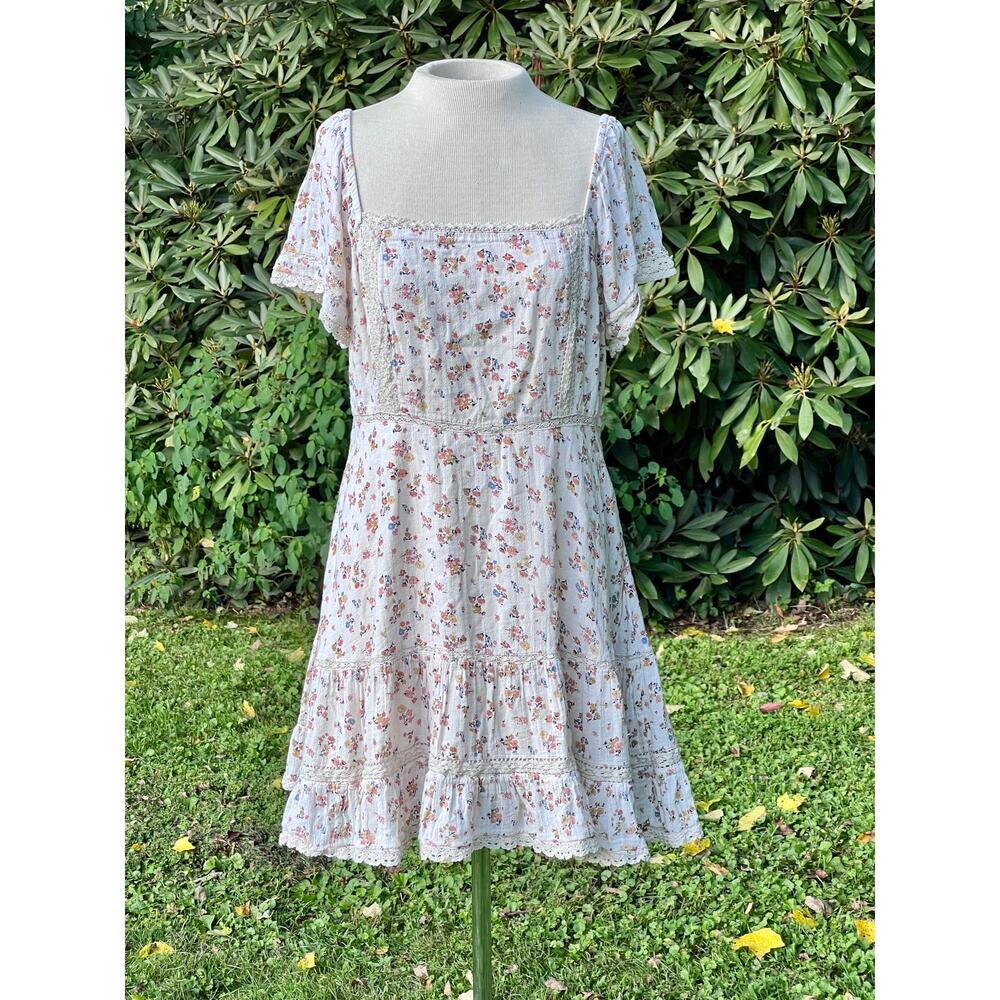Milkmaid Dress L Crochet Cottagecore American Eagle AE Dainty Floral
